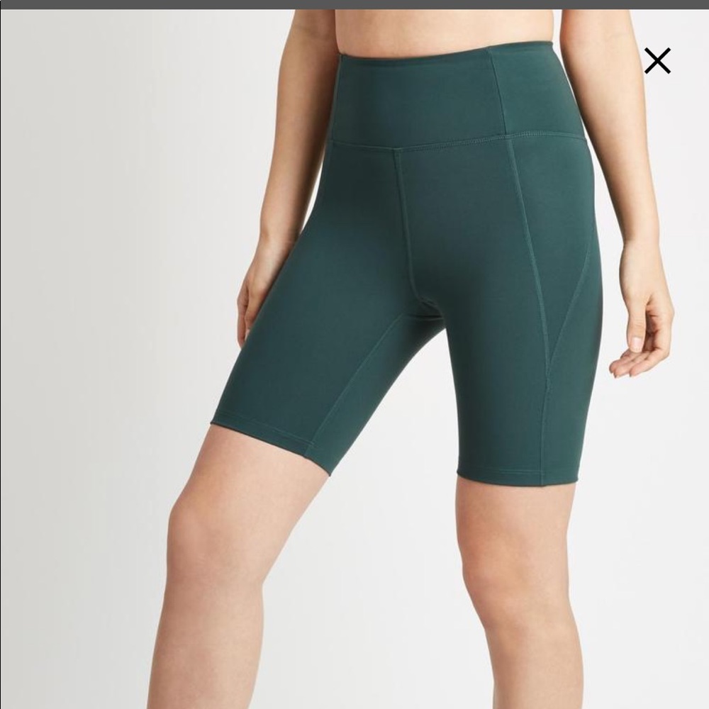 Girlfriend Collective High Rise Bike short Sz S